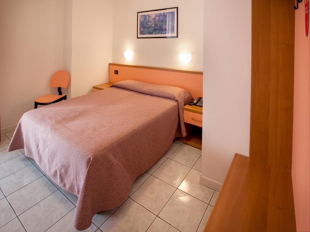 Hotel Sileoni 마리나디세시나 외부 사진