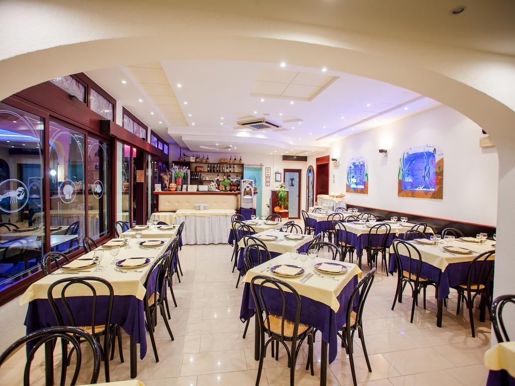 Hotel Sileoni 마리나디세시나 외부 사진