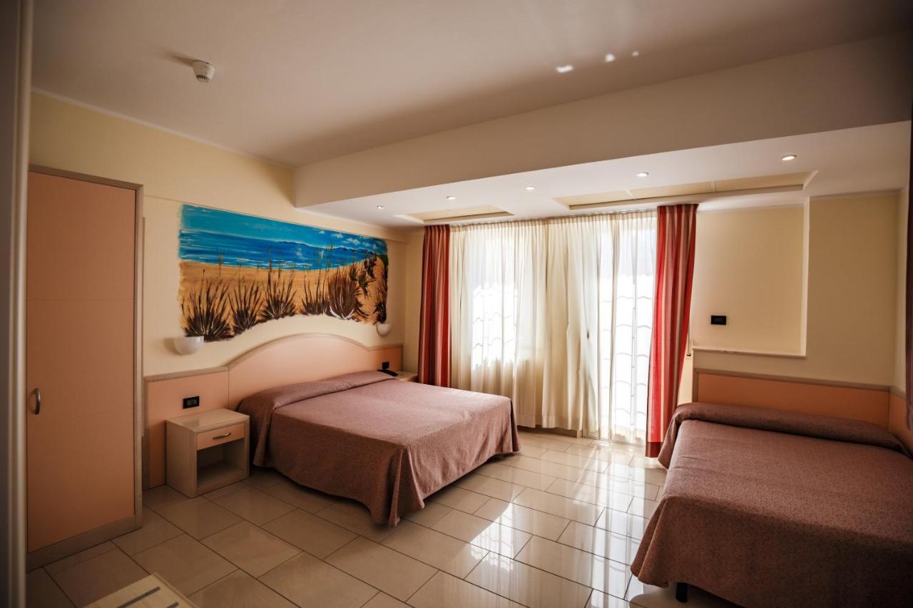 Hotel Sileoni 마리나디세시나 외부 사진